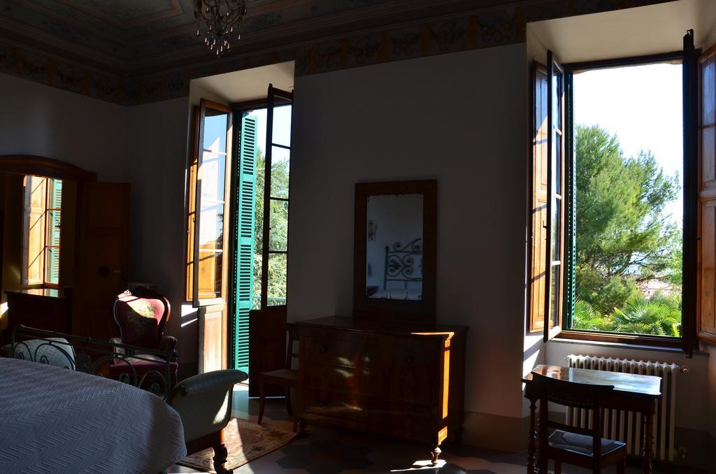 Villa Montanari Rosati Порто-Сан-Джорджо Экстерьер фото
